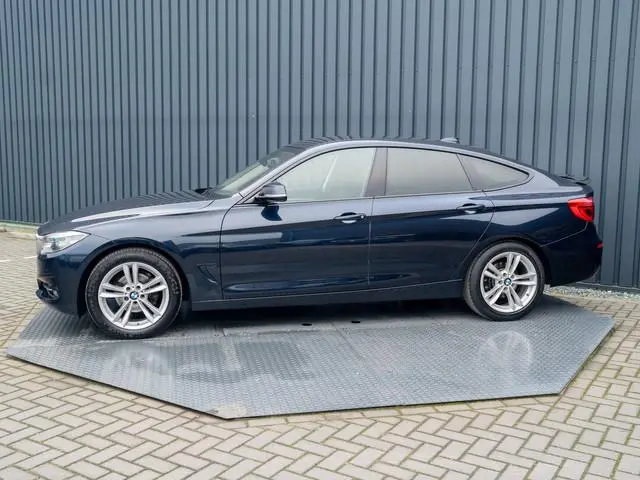 BMW 3-serie Gran Turismo 320i Executive | Apple Carplay | Head Up | Keyless | Prijs Rijklaar!!