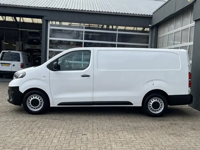 Toyota pro-ace