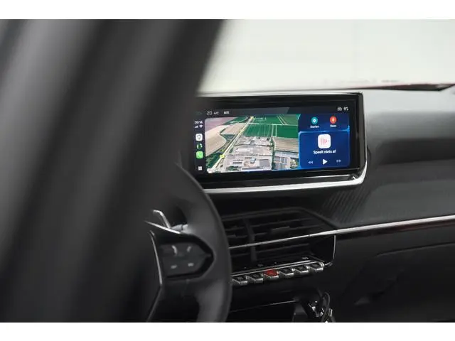 Peugeot 2008 Hybrid 145 e-DCS6 Allure | 360 Camera | Adaptieve Cruise Control | Navigatie | Dodehoek...