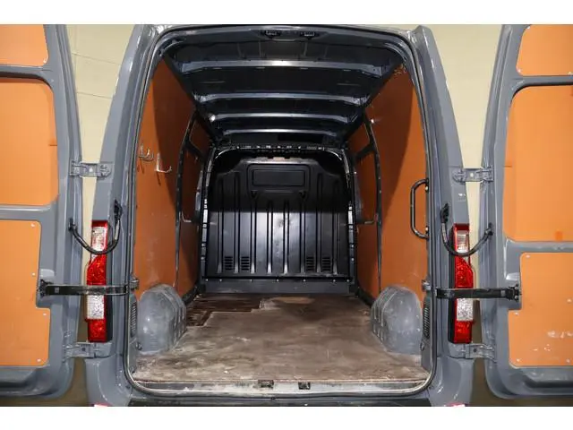 Renault Master 2.3 dCi 180pk L2 H2 Black Edition