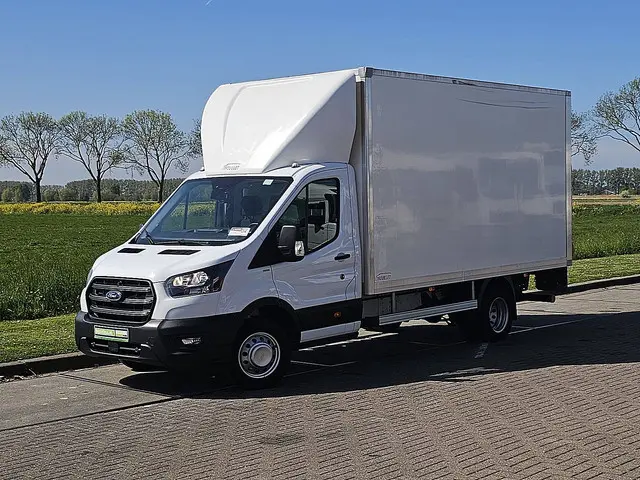FORD TRANSIT 2.0 bakwagen laadklep!