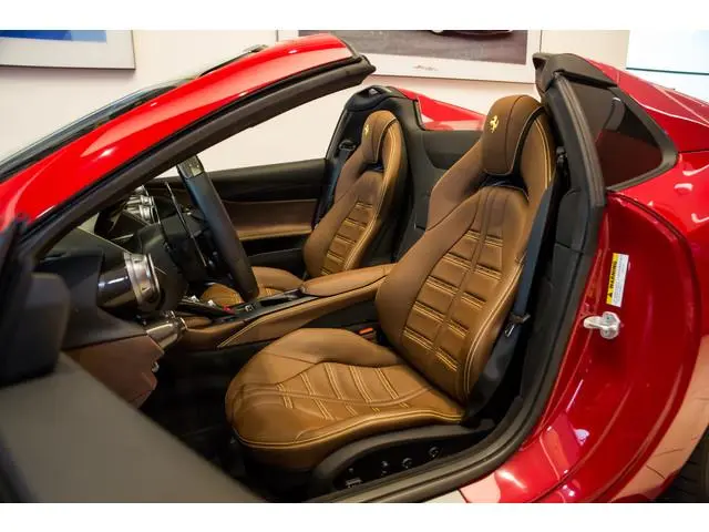 Ferrari 812 GTS