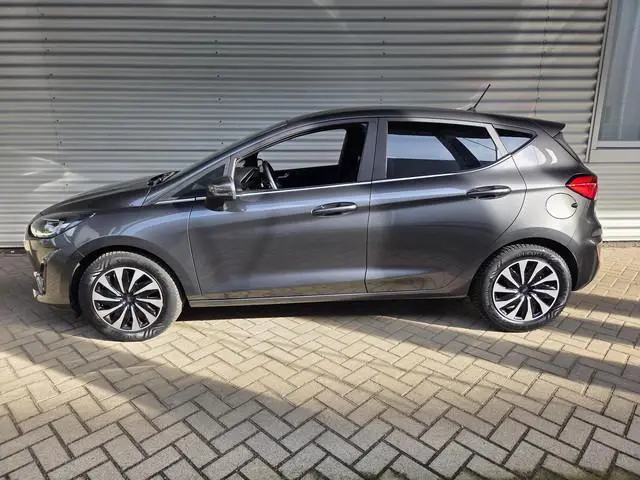 Ford Fiesta 1.0 EcoBoost Hybrid Titanium