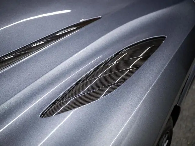 Aston Martin DBS