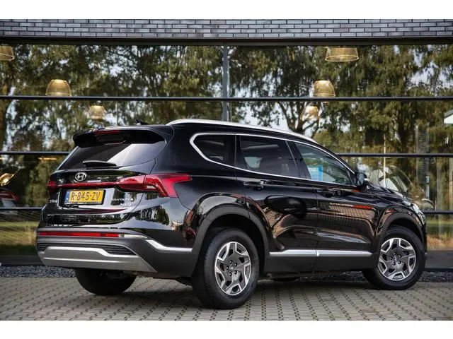 Hyundai Santa Fe 1.6 T-GDI HEV Comfort Smart Sky , Pano, Krell Audio, Carplay, Leder