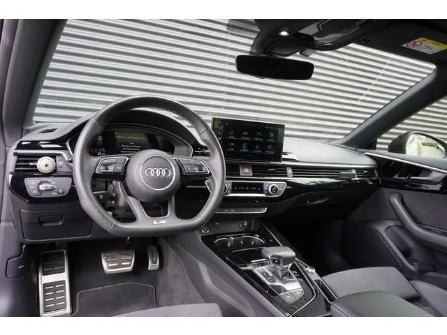 Audi A5 Sportback 35 TFSI 150pk Automaat S Edition Digitaal Dashboard Apple Carplay Cruise control P...