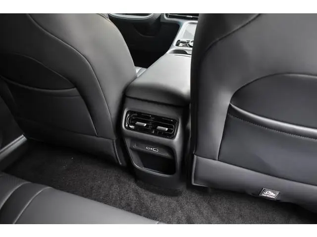 Geely Starray EM-i