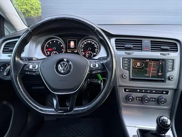 Volkswagen Golf 1.0 TSI Business Edition Connected ✓2e Eigenaar✓Camera✓Navi✓Net beurt gehad✓Clima✓Cr...