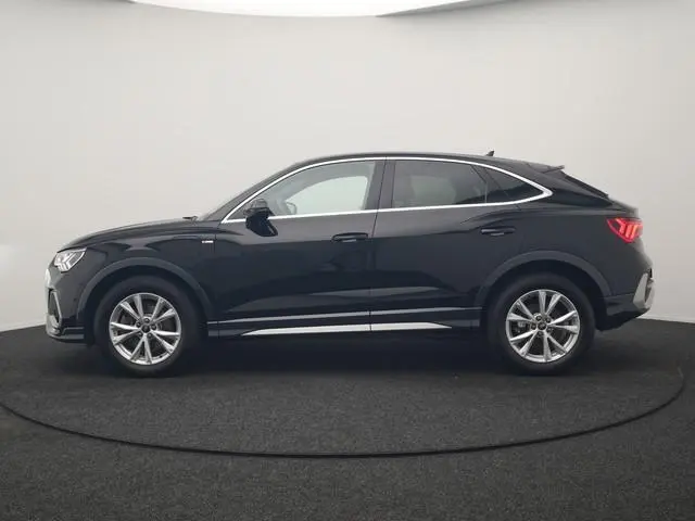 Audi Q3 Sportback 45 TFSI e 2x S Line PHEV 245pk Dealer O.H | Adaptive Cruise | 360 Camera | Blis |...