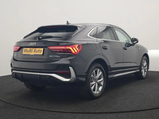 Audi Q3 Sportback 45 TFSI e 2x S Line PHEV 245pk Dealer O.H | Adaptive Cruise | 360 Camera | Blis |...
