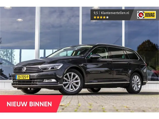 Volkswagen Passat Variant 1.5 TSI Highline | Pano | Trekhaak | Carplay