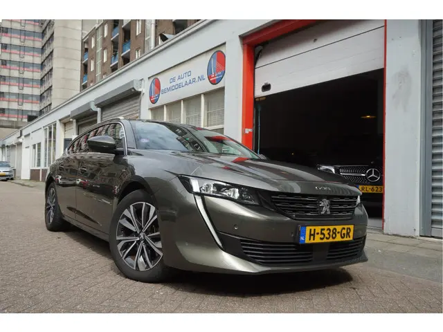 Peugeot 508 SW 1.6 HYbrid Allure Pack Business | NL AUTO | Adaptive + Lane | Sfeerverlichting | Trek...