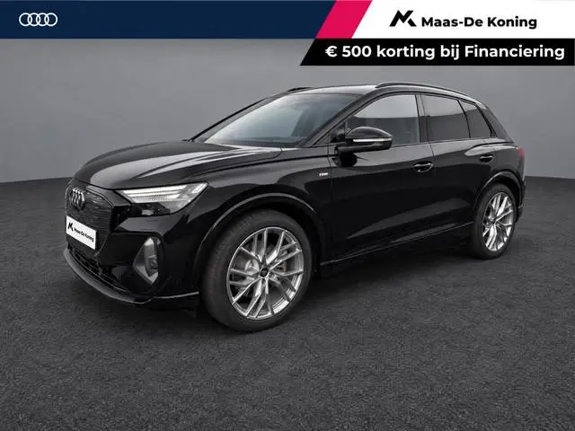 Audi Q4 e-tron 45 quattro 286pk S Edition 82 kWh · Trekhaak · 21'' Velgen · Apple/Android Car Play ·...