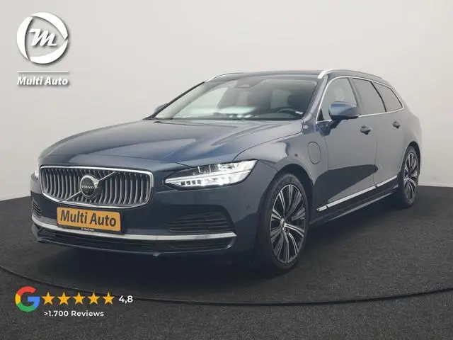 Volvo V90 T8  AWD Ultimate Bright LONG RANGE PHEV 350pk | Trekhaak Af Fabriek | Panodak | Adaptive C...
