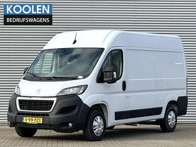 Peugeot Boxer 2.2 BlueHDi 120 L2H2 Airco|Navi|Camera|Trekhaak