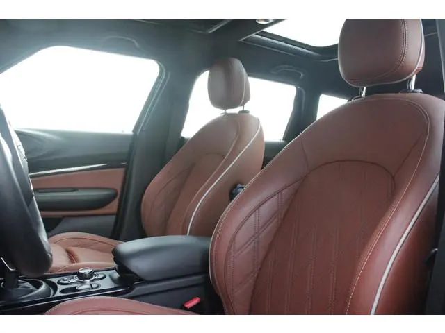 MINI Clubman 1.5 136PK AUTOMAAT COOPER RICHMOND PARK EDITION | PANORAMISCH SCHUIF/KANTEL DAK | FULL...