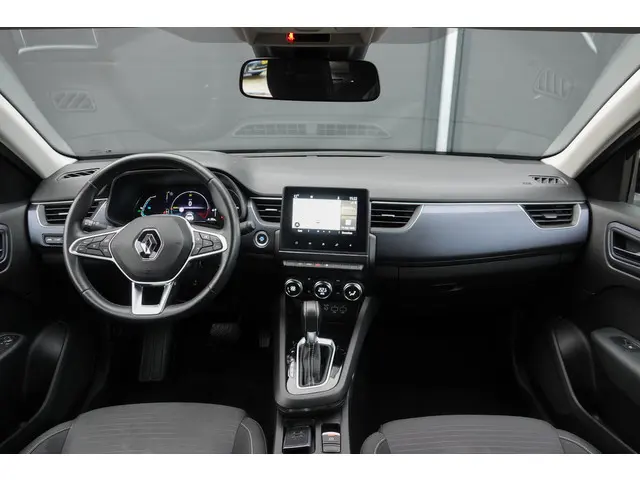 Renault Arkana 1.6 E-Tech Hybrid 145 Zen | Achteruitrijcamera | LED | 17''