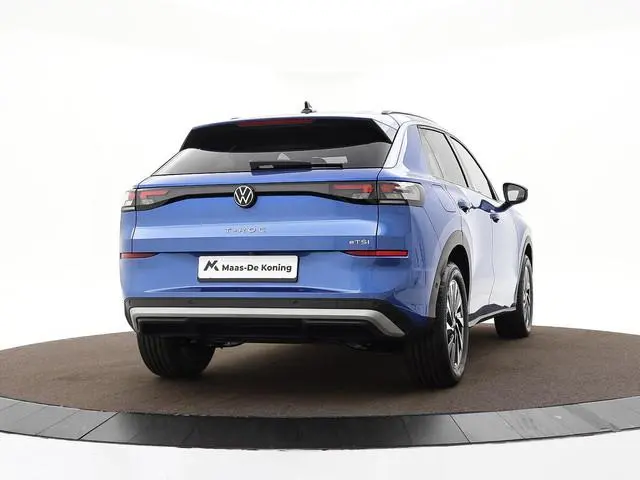 Volkswagen T-Roc Life First Edition 1.5 eTSI 116 PK 7 versn. DSG · Comfort Pakket · Trekhaak · Voorr...