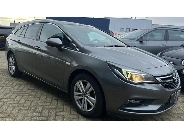 Opel Astra Sports Tourer 1.4 Turbo 120 Jaar Edition 150PK | AUTOMAAT | ZEER NETTE STAAT | Trekhaak |...
