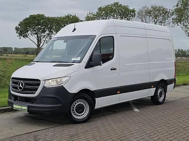 MERCEDES-BENZ SPRINTER 317 l2h2 mbux automaat!