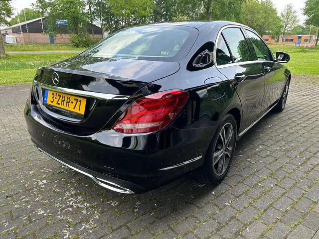 Mercedes-Benz C-Klasse