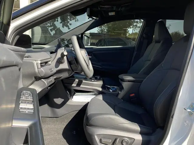 Subaru Solterra 4E-xperience+ 73.1 kWh | 343 PK | 8 Jaar Fabrieksgarantie | Two-Tone | Stoelventilat...