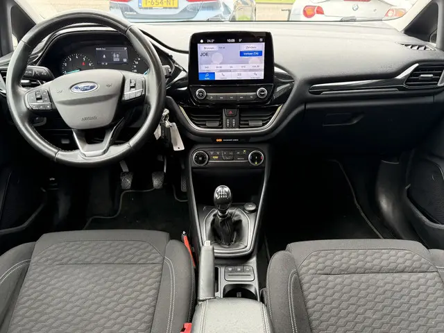 Ford Fiesta 1.0 EcoBoost Hybrid Titanium ✅ 9x op voorraad ✅ CarPlay ✅ Org-NL