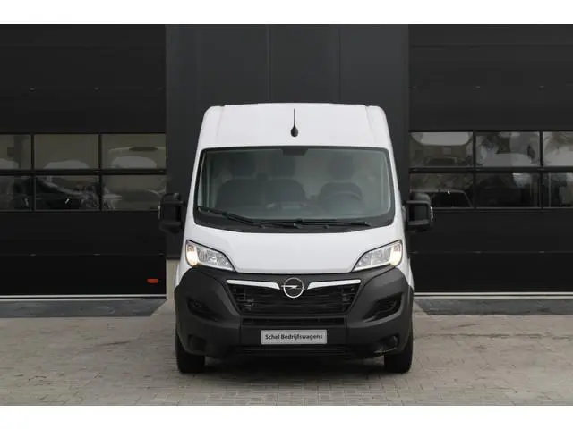 Opel Movano