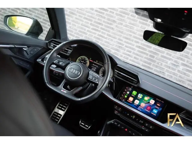Audi A3 Sportback 45 TFSI e S edition Competition Ruitleder|Matrix|RSSeats|Sfeer|
