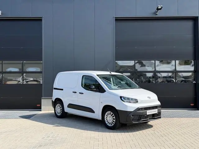 Toyota pro-ace