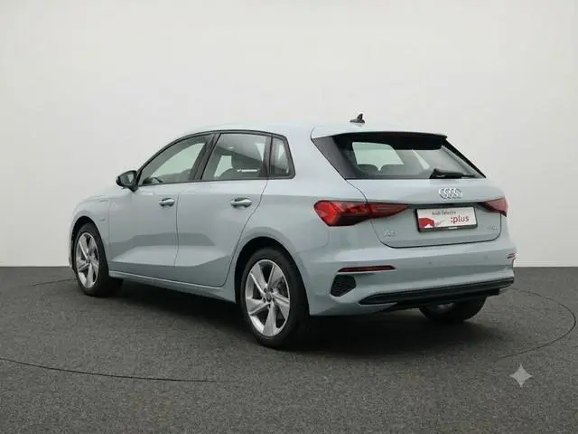 Audi A3 Sportback 40 TFSI e S edition 204pk | Private Lease € 718,00 per maand* | Navigatie | Parkee...