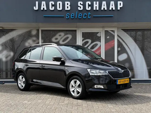 ŠKODA Fabia Combi 1.0 TSI Clever / Trekhaak / Carplay / Navi / PDC achter / Clima