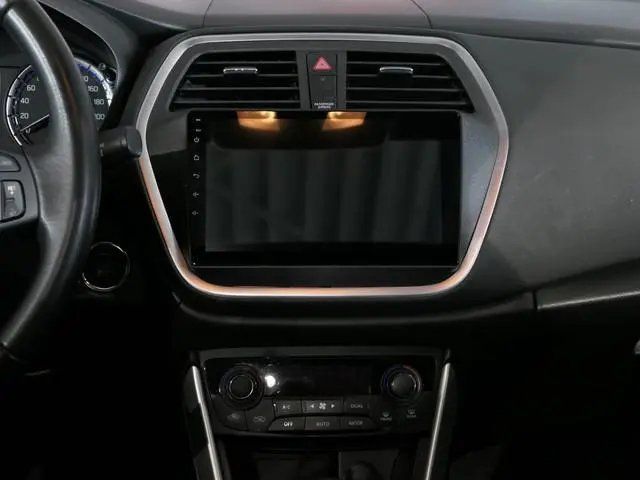 Suzuki S-Cross