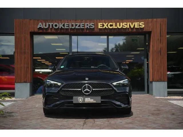 Mercedes-Benz CLE Coupé 300 e AMG Line Panoramadak Burmester Memory Ambient Keyless