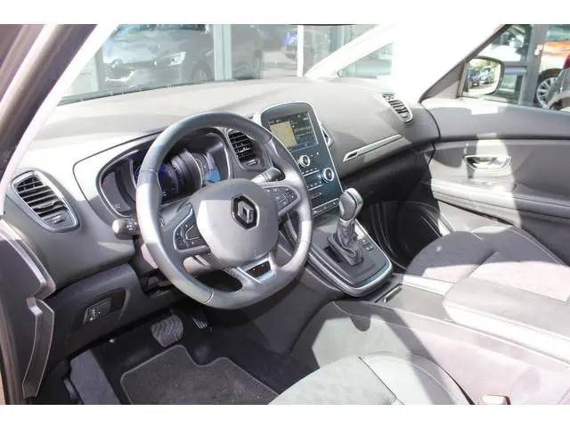 Renault Grand Scénic TCE 140 EDC Limited Luxe Trekvrm 1800KG