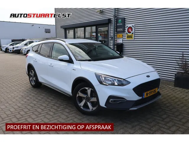 Ford Focus Wagon 1.0 Active Business 1e Eigenaar | Volledig Onderh | NAP | BTW | Camera | Af Trekhaa...