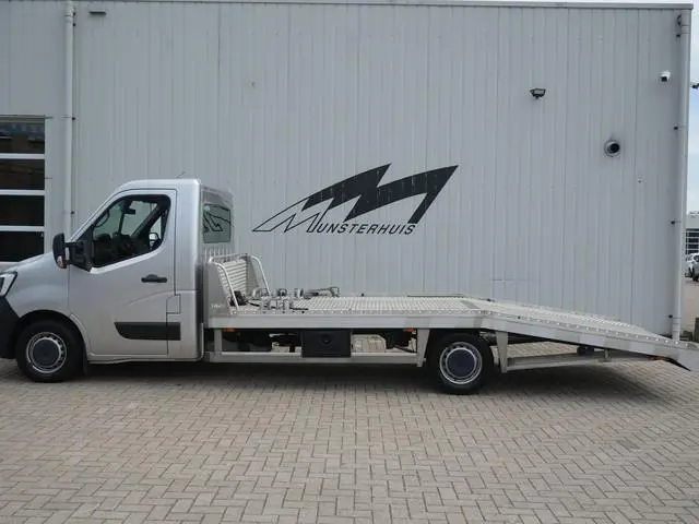 Renault Master T35 2.3 dCi 180 L3 Energy - OPRIJWAGEN - Auto Ambulance - Dealeronderhouden - Cruise...