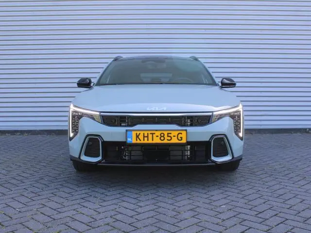 Kia K4
