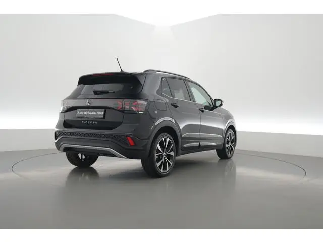 Volkswagen T-Cross 1.0 TSI R-Line DSG | IQ. Light | Apple CarPlay | Camera + PDC | Adapt. Cruise | 1...