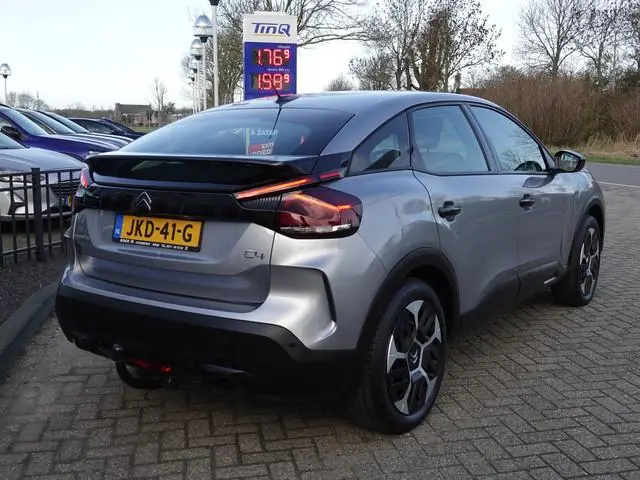 Citroën C4 1.2 Puretech 100PK Feel TREKH. | NAVI | PDC + CAMERA | CARPLAY