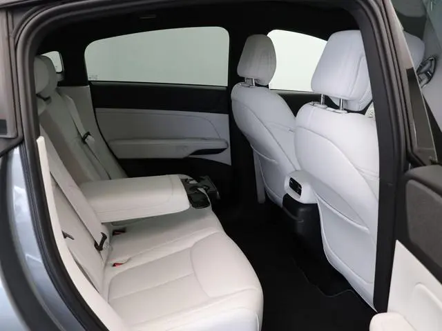 XPENG G6
