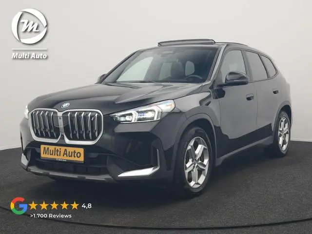 BMW iX1 xDrive30 67 kWh 313pk Dealer O.H. | Trekhaak Af Fabriek | Panodak | Adaptive Cruise | Head U...