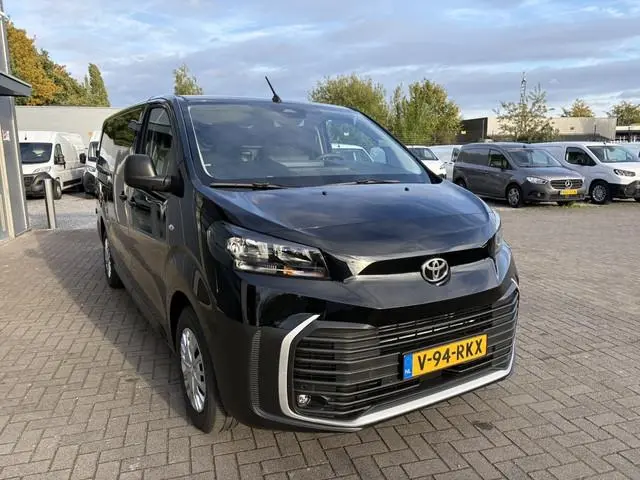 Toyota pro-ace