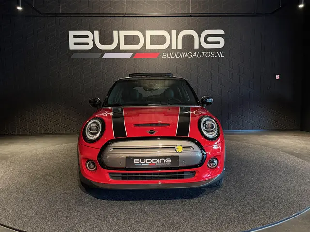 MINI Mini Electric Yours 33 kWh | Pano | Head-up | Keyless | Apple CarPlay | Camera