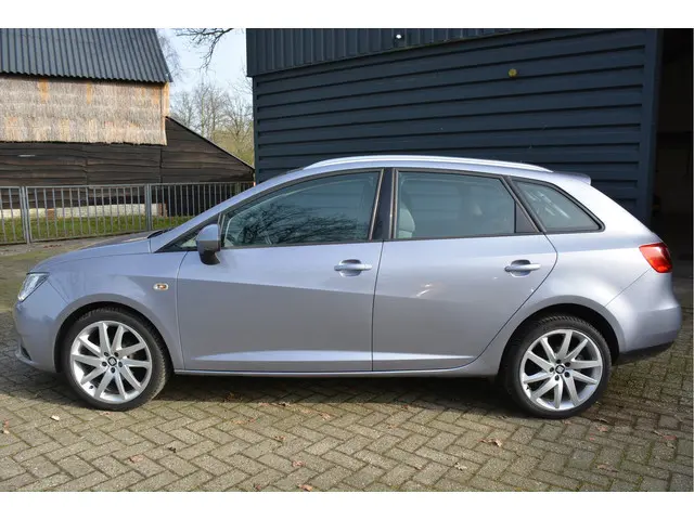 SEAT Ibiza ST 1.0 EcoTSI Style Connect Bluetooth Trekhaak Pdc