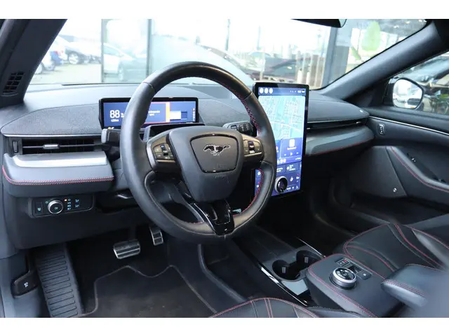 FORD MUSTANG MACH-E EXTENDED FIRST EDITION AWD 98KWH ORIG. NL | 373PK | SOH 93% | CARPLAY | 360 CAME...