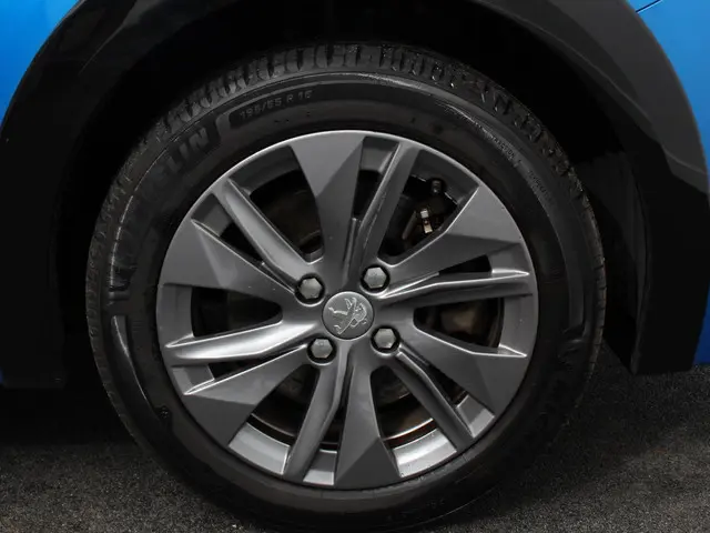 Peugeot e-208 EV Allure 50 kWh SOH 89.8 % | Climate control | Cruise control | LED | Camera | Parkee...