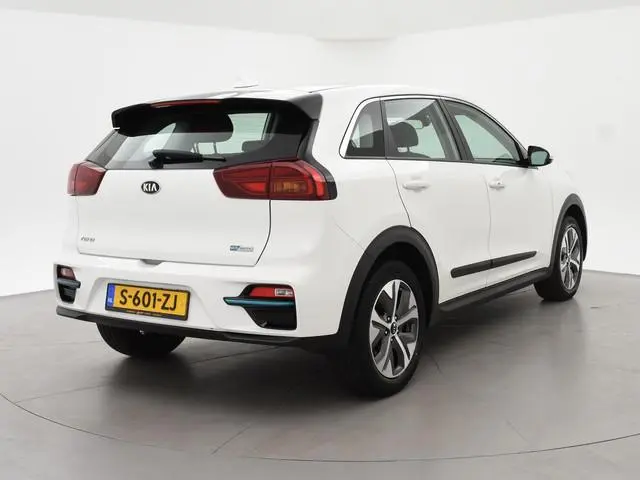 Kia e-Niro 39 KWH *100% SOH* + CARPLAY | ADAPTIVE CRUISE  | CAMERA | DAB