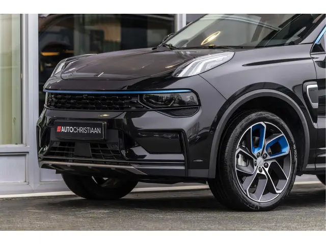 Lynk & Co 01