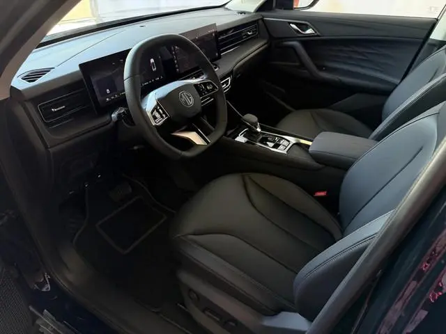 MG MG HS PHEV 1.5 TGDI Uit voorraad , ongebruikt  LUXURY PHEV PLUG-IN HYBRIDE | LEER | 272PK NIEUWE...